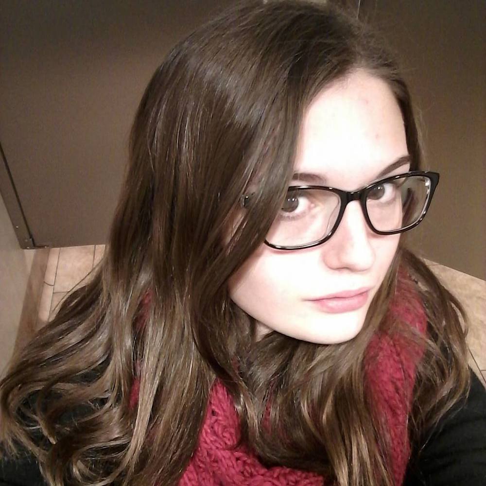 Meet your Posher, Nikki